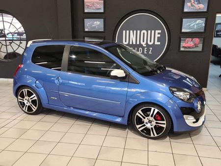 2012-Renault-Twingo-RS-Gordini_1