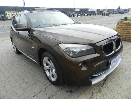 2013-BMW-X1-sDrive20d_1