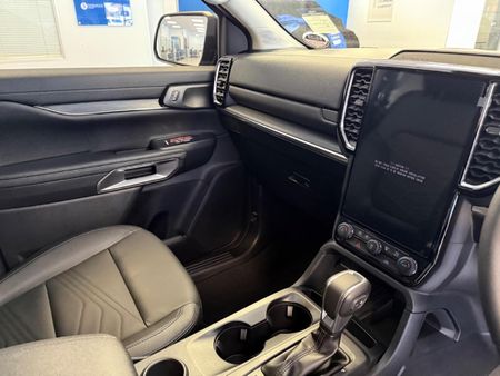 2025-Ford-Everest-20D-Bi-Turbo-XLT-Auto_14