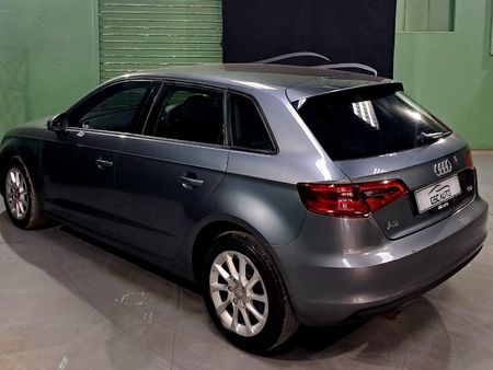 2014-Audi-A3-Sportback-16-TDI-S-Auto_10