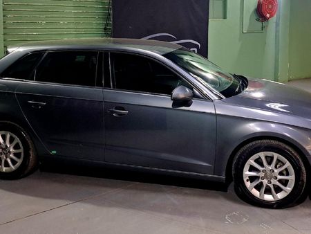 2014-Audi-A3-Sportback-16-TDI-S-Auto_3
