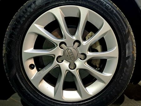 2014-Audi-A3-Sportback-16-TDI-S-Auto_4