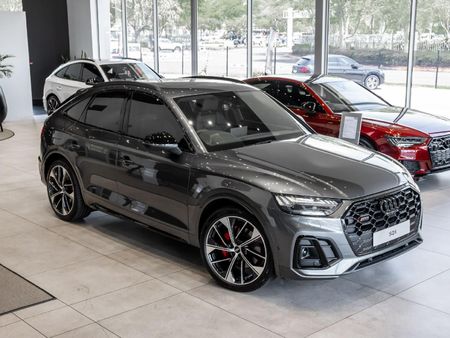 2025-Audi-SQ5-Sportback-quattro-Black-Edition-30-TFSI_0