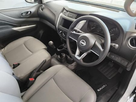2026-Nissan-Navara-25-DDTi-XE-Single-Cab_5