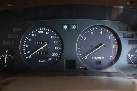 1982-Datsun-280-ZX-5-Speed_16