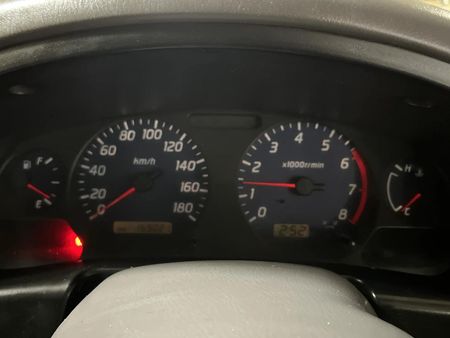 2009-Nissan-NP300-24i-Hi-Rider-Double-Cab_1
