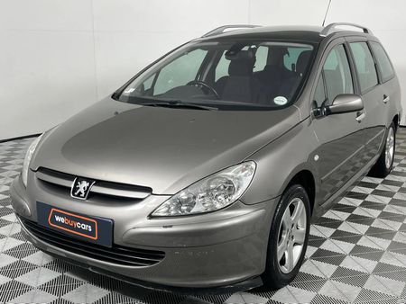 2004-Peugeot-307-20-XS-Station-Wagon_0