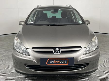 2004-Peugeot-307-20-XS-Station-Wagon_3