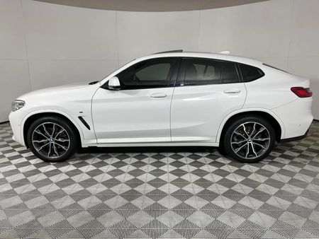 2018-BMW-X4-xDrive20i_18
