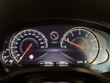2018-BMW-X4-xDrive20i_2