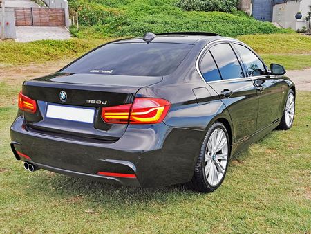2016-BMW-3-Series-320d-40-Year-Edition-Auto_13