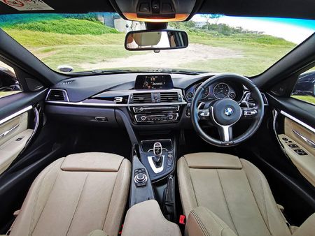 2016-BMW-3-Series-320d-40-Year-Edition-Auto_3