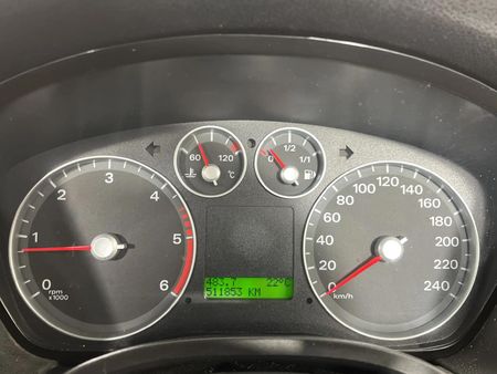 2005-Ford-Focus-20-TDCi-Si-5-dr_2