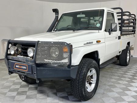 2006-Toyota-Land-Cruiser-70-45-Single-Cab_0