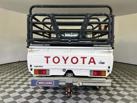 2006-Toyota-Land-Cruiser-70-45-Single-Cab_11
