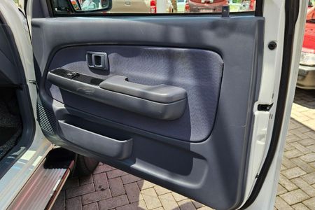2002-Toyota-Hilux-30-KZ-TE-Raider-Raised-Body-Single-Cab_22