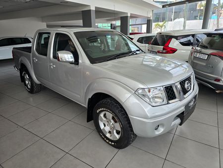 2013-Nissan-Navara-25-dCi-XE-4x4-Double-Cab_0