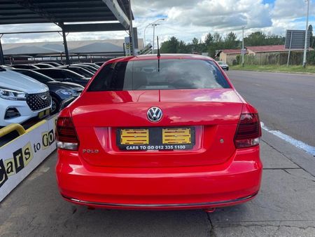 2018-Volkswagen-Polo-GP-14-Trendline_4