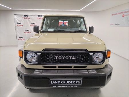 2025-Toyota-Land-Cruiser-79-28-GD-6-Auto-Double-Cab_4
