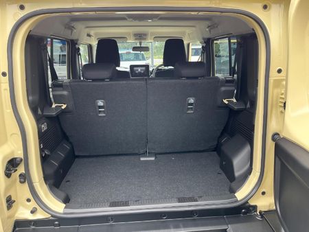 2026-Suzuki-Jimny-15-GLX-AllGrip-5-Door_14