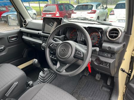 2026-Suzuki-Jimny-15-GLX-AllGrip-5-Door_8