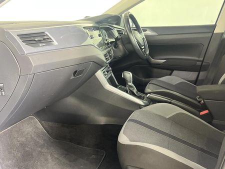 2018-Volkswagen-Polo-10-TSI-Highline-Auto-85kW_8