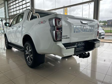 2025-Isuzu-D-Max-30-DDI-LSE-4x4-Auto-Double-Cab_2