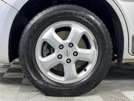 2009-Opel-Vivaro-19-CDTi-Bus_3