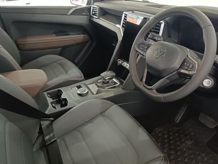 2025-Volkswagen-Amarok-30-TDI-V6-184kW-4Motion-Panamericana-Auto-Double_3
