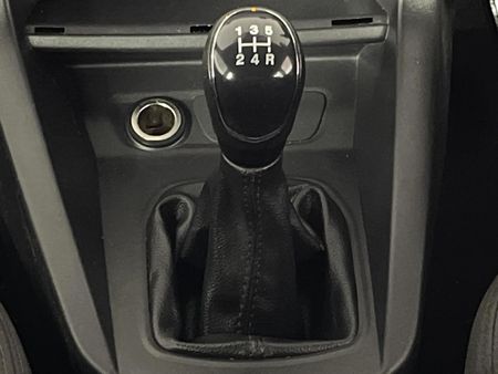 2020-Ford-Figo-Freestyle-15Ti-VCT-Trend-5-dr_10