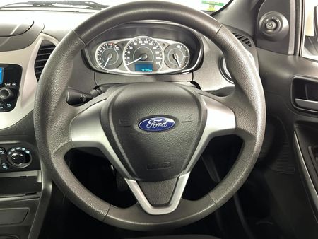 2020-Ford-Figo-Freestyle-15Ti-VCT-Trend-5-dr_11