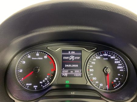 2017-Audi-A3-Sportback-10-TFSI-Auto-30-TFSI_2