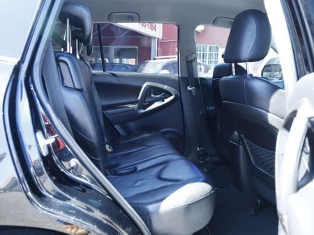 2010-Toyota-RAV4-20-VX-Auto-AWD_5