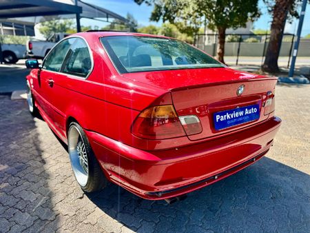 2002-BMW-3-Series-325Ci-Coupe_19