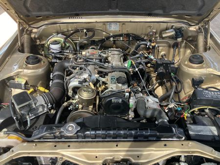 1985-Toyota-Cressida-GLi-6_7
