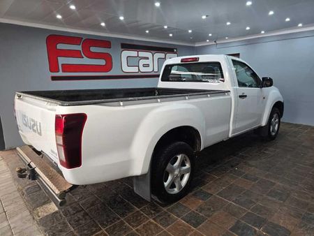 2022-Isuzu-D-Max-250-HO-Fleetside-Safety-Single-Cab_3