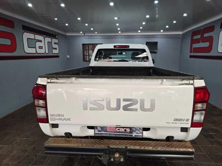 2022-Isuzu-D-Max-250-HO-Fleetside-Safety-Single-Cab_4