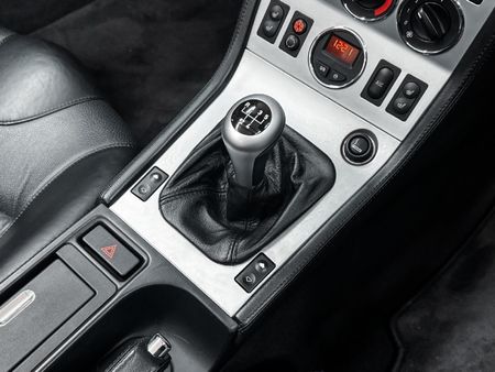 2001-BMW-Z3-30i_13