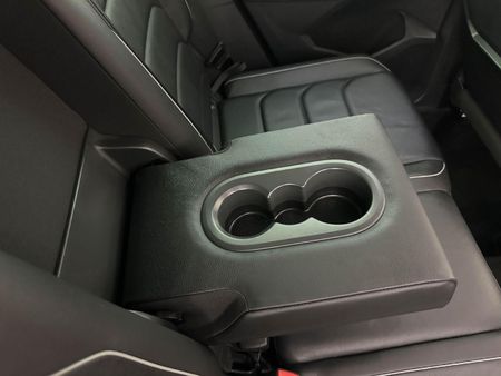 2019-Volkswagen-Tiguan-20-TDI-Comfortline-4Motion-Auto_9