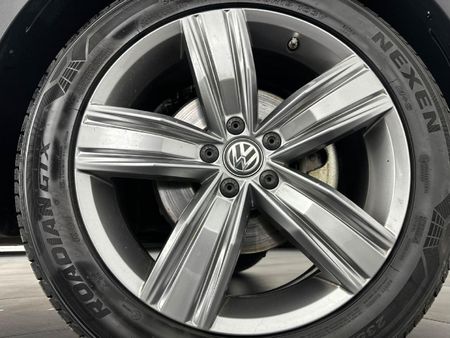 2019-Volkswagen-Tiguan-20-TDI-Comfortline-4Motion-Auto_12