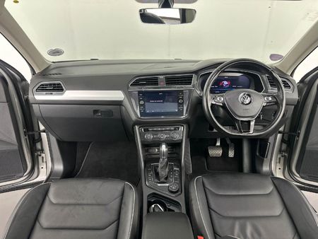 2019-Volkswagen-Tiguan-20-TDI-Comfortline-4Motion-Auto_19