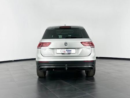 2019-Volkswagen-Tiguan-20-TDI-Comfortline-4Motion-Auto_3