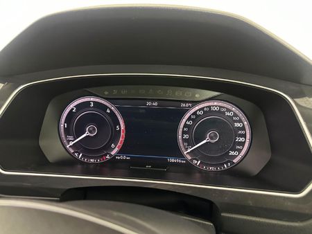 2019-Volkswagen-Tiguan-20-TDI-Comfortline-4Motion-Auto_6