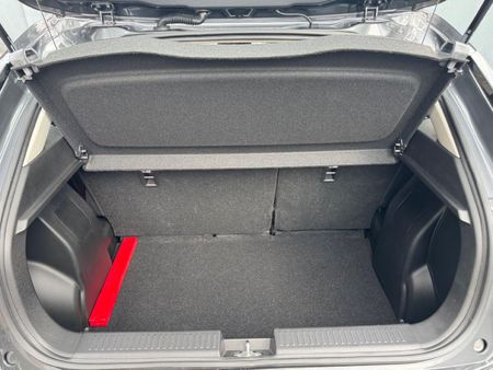 2025-Toyota-Starlet-Cross-2025-Toyota-Starlet-Cross-15-XS-Manual_15