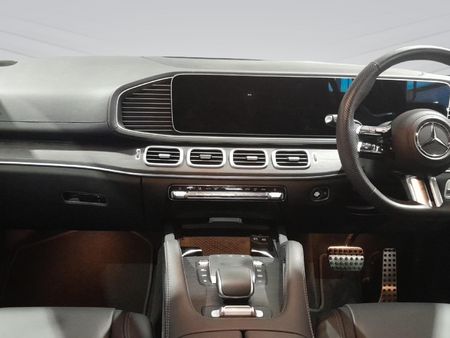 2024-Mercedes-Benz-GLE-450d-4Matic_10