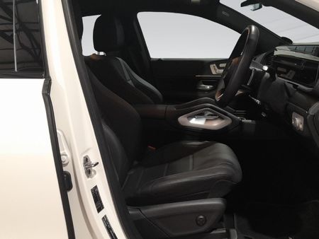 2024-Mercedes-Benz-GLE-450d-4Matic_12