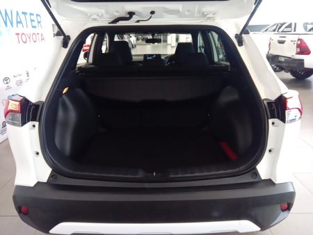 2024-Toyota-Corolla-Cross-18-XI_20