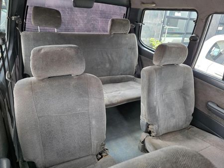 2000-Toyota-Condor-2400i-Estate_5