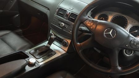 2008-Mercedes-Benz-C-Class-C-350-Elegance-Auto_11