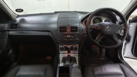 2008-Mercedes-Benz-C-Class-C-350-Elegance-Auto_12